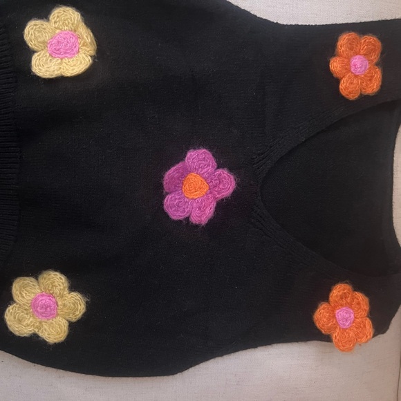 Embroidered Floral 3 Piece Matching Knit Set - Picture 9 of 10